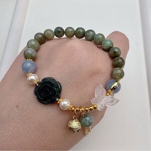 GB54 Handmade Natural Jade Stretchable Bracelet with carved Rose Flower